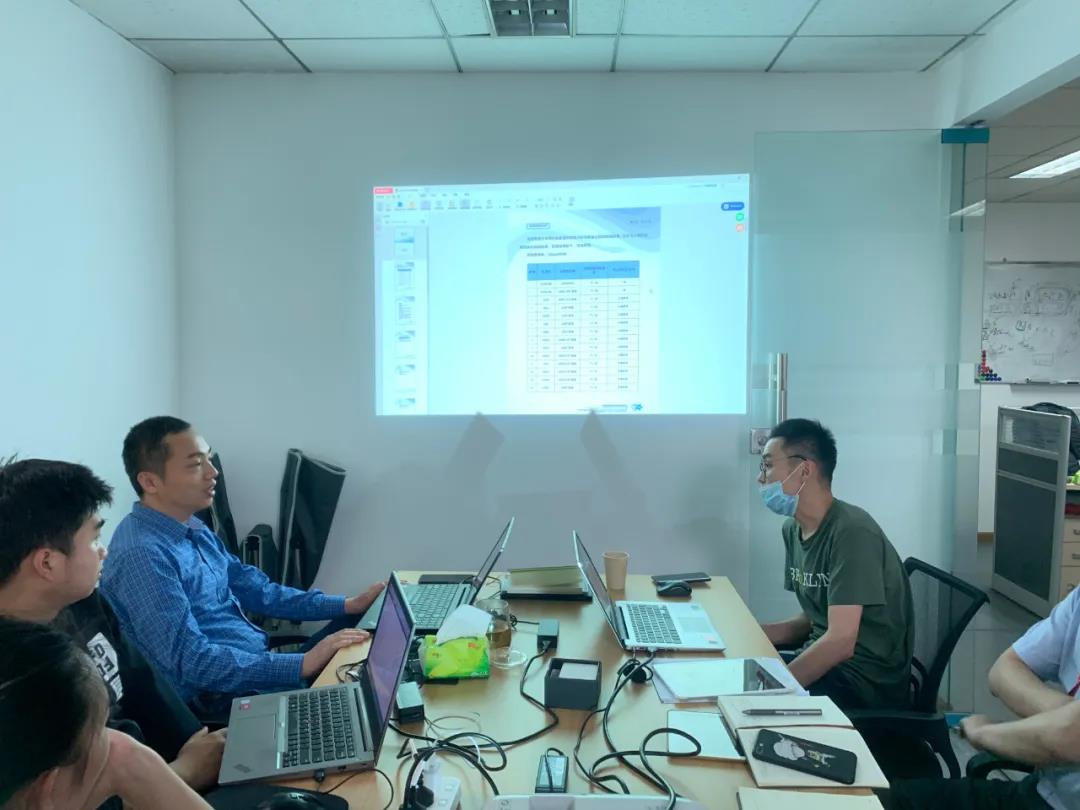 中導(dǎo)航機(jī)載導(dǎo)航數(shù)據(jù)業(yè)務(wù)培訓(xùn)會(huì)圓滿舉行