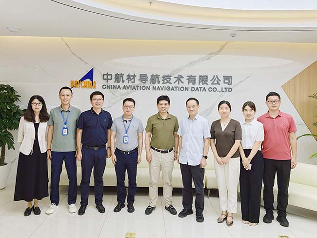 深化校企合作 共育測(cè)繪英才